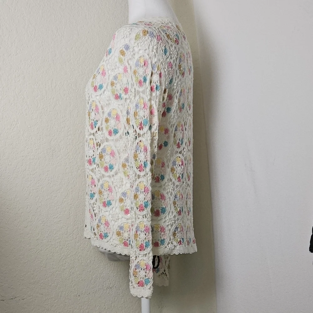 Floral Lace Crochet Button Down White Cardigan Sz SM- Med